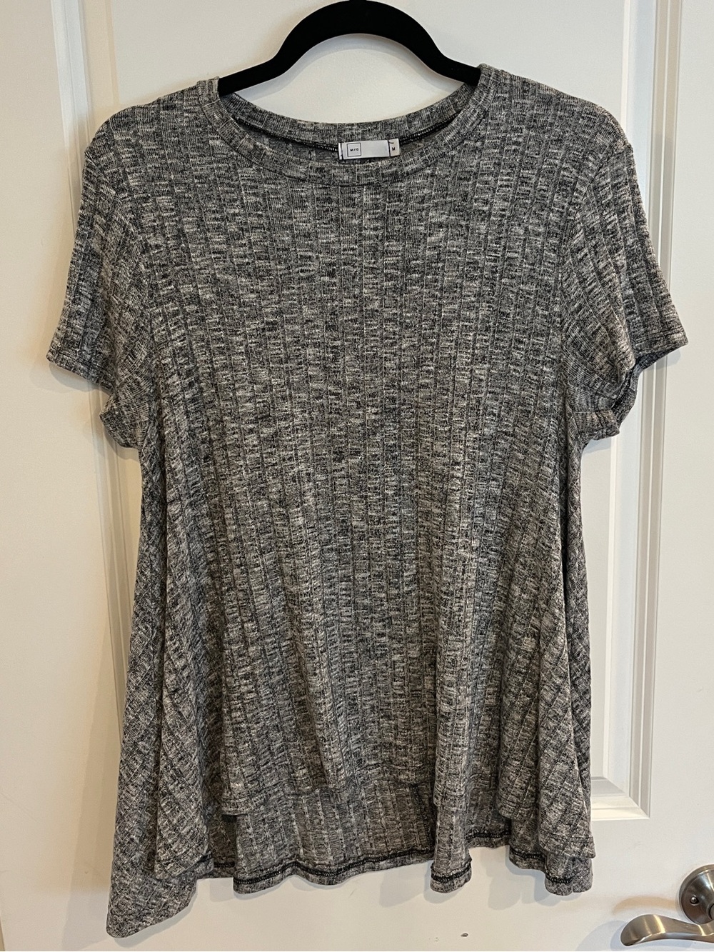 Michelle by Comune Meridian Ribbed Tee Top Black White Gray Size M